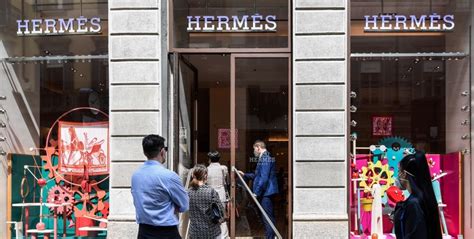 Магазин Hermès — магазины вашего города на be